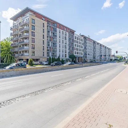 Apartment Zakrzowek Park - Balcony - By Rentujemy *